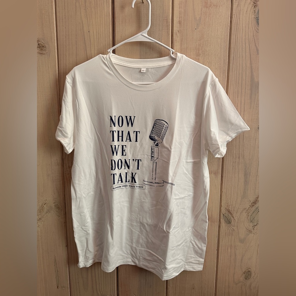 Taylor Swift Graphic Tee